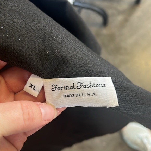 Men’s Vest XL - Picture 2 of 3